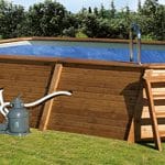 piscinas con exteriores de madera